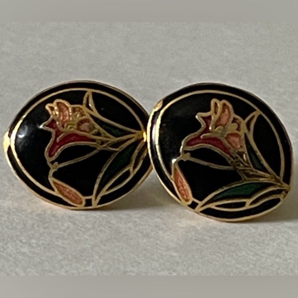 OFFERS WELCOMED Vintage Cloisonné Art Deco Style Floral Pierced Earrings